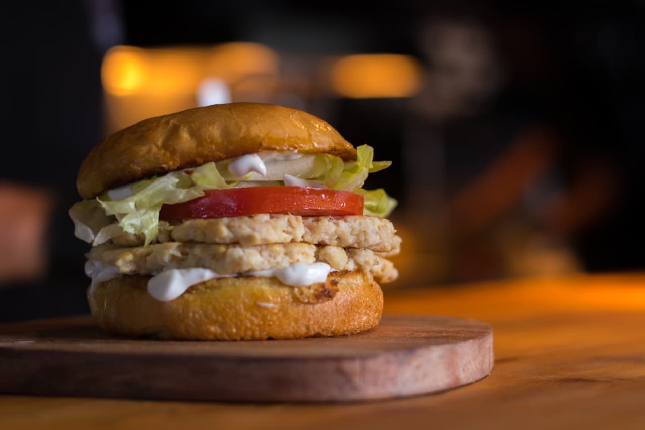 Basic chicken smash burger